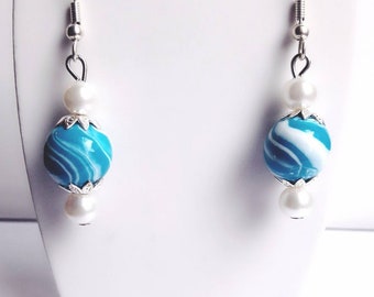 Earrings chic turquoise blue and White Pearl