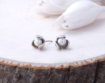 Pearl Flower Bud Studs, 925 Sterling Silver Bud Studs, Solid Silver Flower Bud Earrings, White Pearl Flower Bud Studs, Round Pearl Studs