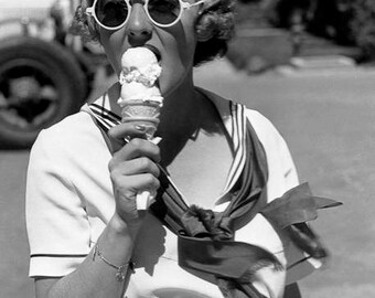 BETTE DAVIS PHOTO #48