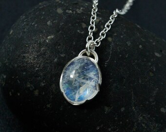 Oval Rainbow Moonstone Necklace, June Birthstone Necklace, Natural Rainbow Moonstone