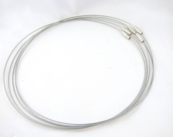 5 support wire Choker necklace