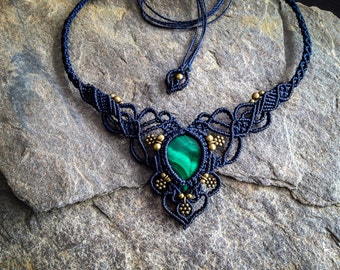 Macrame boho chic malachite necklace elven micro macramé jewelry by Creations Mariposa Ma2