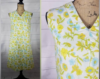 Vintage 1960s Garden Floral Shift Dress; Polyester Day Dress