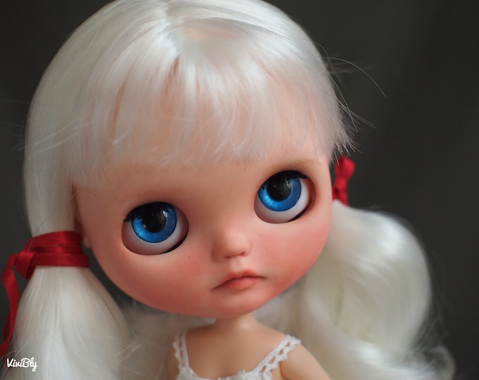 BLythe OOAK Custom #23 / Lana / Vivibly
