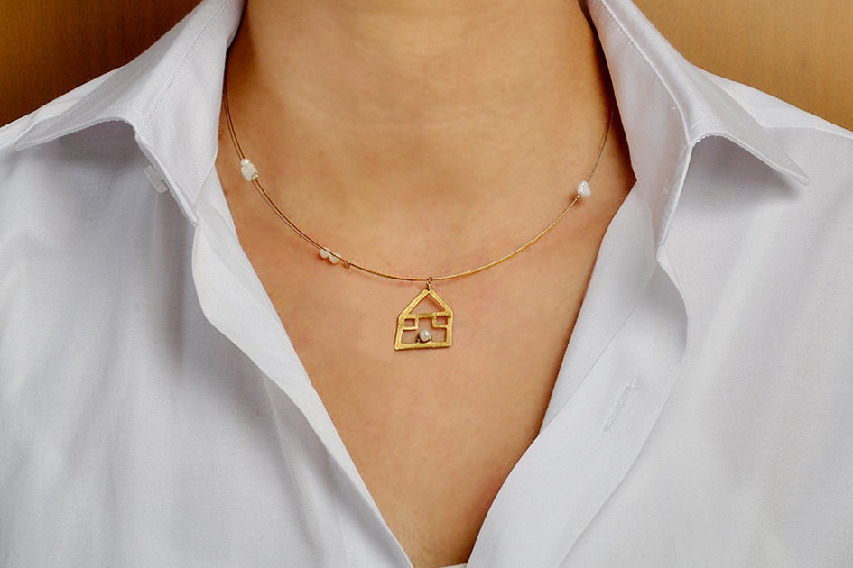 House pendant necklace pearl gold necklace dainty choker
