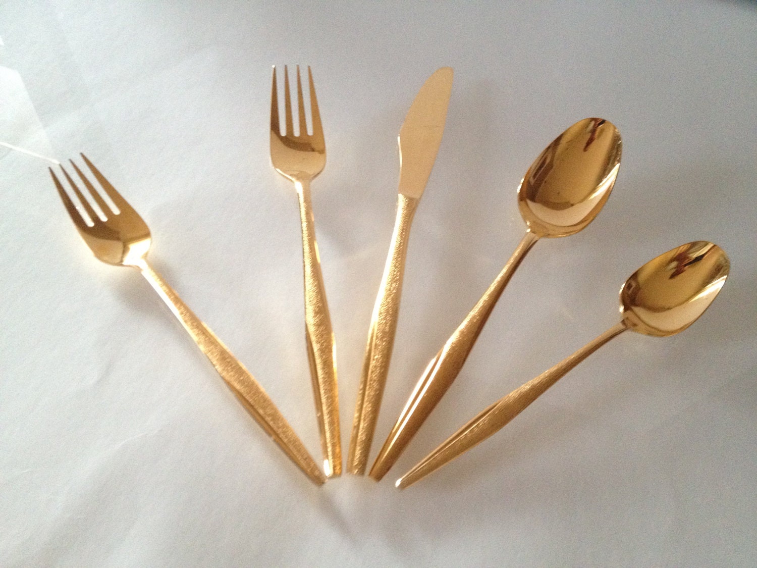 ðzoom. Mcm Gold Piece Florentine Flatware Setting Rental ðzoom. mcm gold piece florentine flatware setting rental