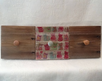 Wooden key/jacket hook rack