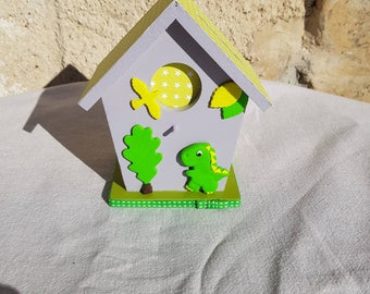 birdhouse piggy bank with dinosaur (ref TC013)