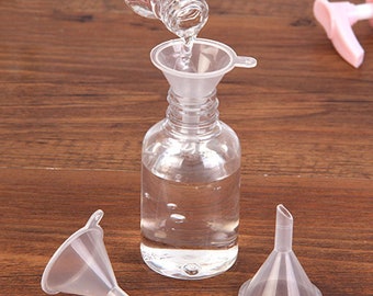 Hot 10 PCS Small Plastic for Perfume Diffuser Bottle Mini Liquid Oil Funnels Multifunctionnel Cooking Tools