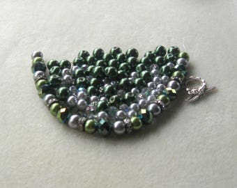 Green and Silver Glass Pearls, Crystal Glass, Jewelry Making Beads, Necklace Kit, Bead Combo, DIY Jewelry Kit, Necklace Design, Pewter