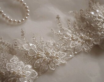 Ivory beaded Alencon Lace Trim CGDZ81B