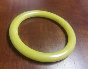 Yellow Swirl Bakelite Bangle Bracelet