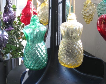 Mold Blown Glass Pineapple ornament suncatcher