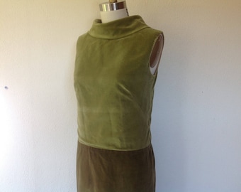 1960s Green velveteen shift dress