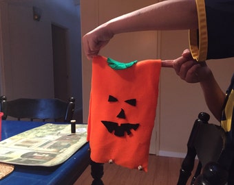 Pne's dog jack-o-lantern halloween costume,XLarge