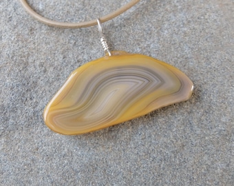 Unique yellow Agate pendant necklace - gem stone jewelry, organic ethical crystal jewelry - Australian Agate