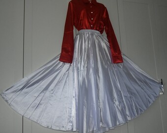 Gorgeous huge sweeping satin petticoat or skirt, wonderful lounging and relaxing wear for sissy or crossdresser - Sissy Lingerie