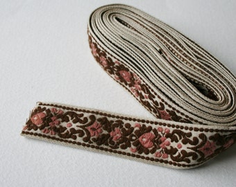Vintage Woven Trim Cream Brown and Pink Floral Motifl
