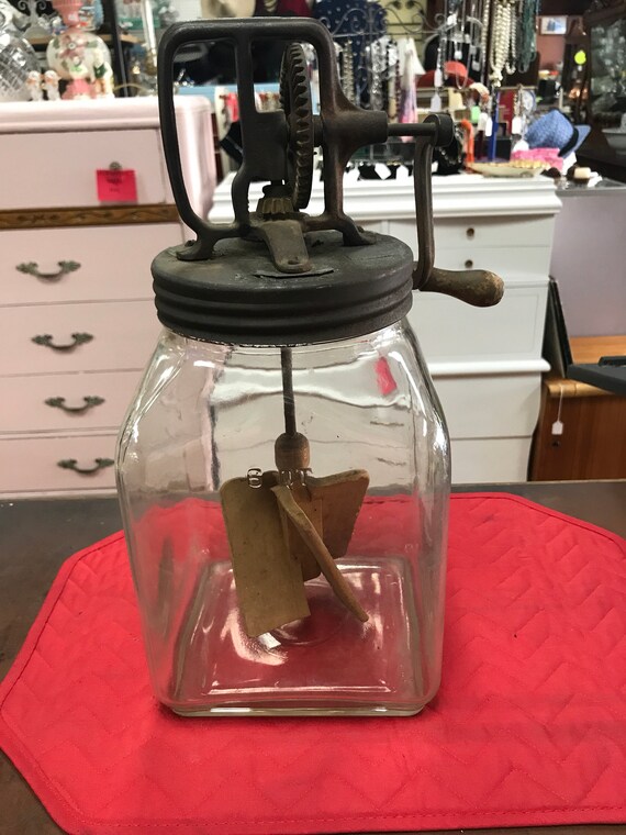 Vintage 6 qt butter churn