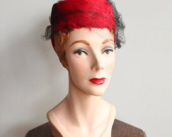 1930s Hat // Bright Red Feather Tilt Hat // vintage 30s feather hat