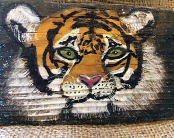 Pretty Kitty