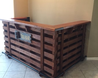 The Coral Reef ~ Pallet Bar / Tiki Bar •• Spring Sale •• Custom Designed For Your Home Or Outdoor Area.