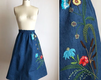 70s denim skirt S/M ~ vintage embroidered skirt