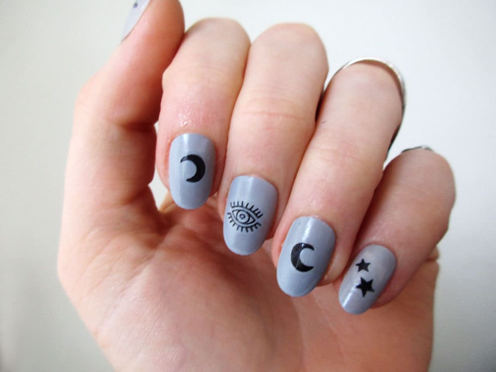 Moon Stars And Eyes Nail Tattoos / Nail Decals / Nail Art / 🔎zoom - Moon Stars And Eyes Nail Tattoos / Nail Decals / Nail Art /