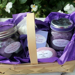 Lavender Bath and Beauty Gift Basket|Spa Gift Set|Spa Gift Basket|Spa Kit|Bath and Body Gift|Best Friend Gift|Bridal Shower|Bridesmaid Gift