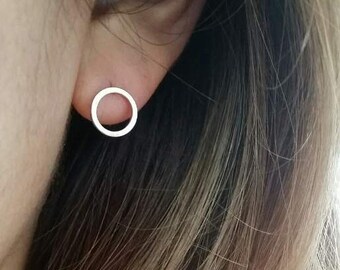 Circle Earrings | simple stud earrings, simple silver circle earrings, simple gold earrings, Minimalist Earrings, gold round earrings, hoop