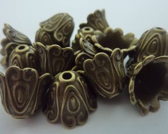 14 x Antique Bronze Bell Flower Bead Caps 15mm x 11mm Jewellery Making Craft
