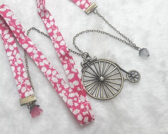 Necklace pink Liberty bike wheel