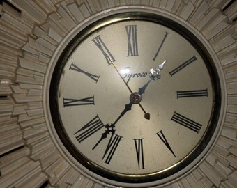 Vintage Syroco Sunburst, Starburst Electric Wall Clock