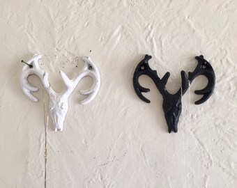 Deer antler hook, double hook, jewelry holder, coat holder, distressed or non distressed, white or black,