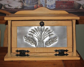Bread Box, FREE SHIPPING, Shabby, Chic, Punched Tin, Wood, Kitchen, Cottage, Country
