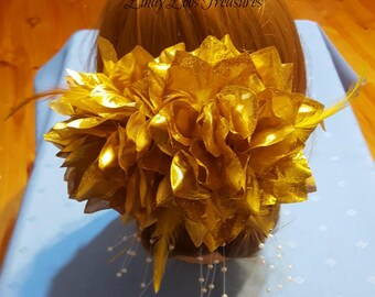 Gold Flower Fascinator, Decorative Hair Clip, Gold Flower Hair Clip, Romantic Hair Piece, Bridal Headpiece, Bridal Hair Piece
