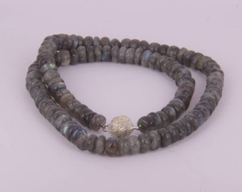 Beautiful Labradorit necklace.Ready to wear.