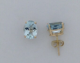 Natural Aquamarine Stud Earrings Solid 14kt Yellow Gold. March Birthstone