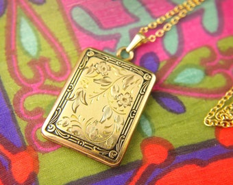 Flower Locket Necklace - 1940s Locket - Engraved Locket - Enamel Locket - Gold Filled Locket - Wedding Locket