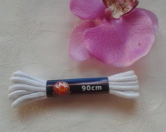 round 90 cm white lace shoes, boots, sneakers