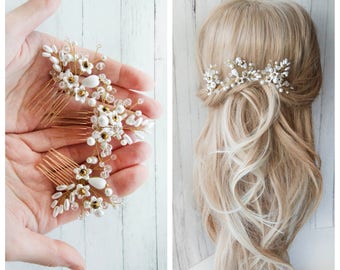 Set of 3 Bridal hair comb Gold hair comb Bridal Crystal comb Bridal hair vine Crystals Bridal Wedding Gold Hairpiece Wedding hair-vine