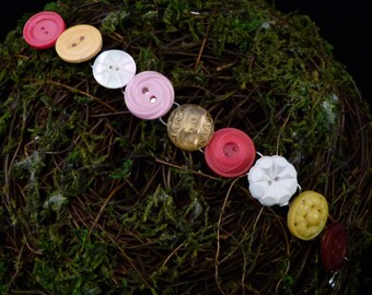 Vintage Button Bracelet 4, B90
