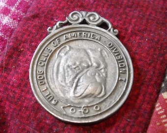 Bulldog Club of America 1985 badge/medal