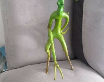 Pickett Bowtruckle from the movie "The fantasy animals" made in 3D printing and painted by airbrush