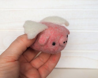 Flying Pig Plush Miniature Flying Pig Soft Sculpture Pig Needle Felted Pig with wings