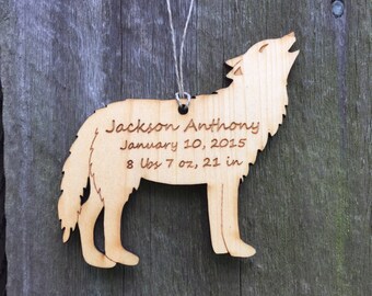 Wolf Ornament: Personalized Chrismas Ornament/Engraved/Wood