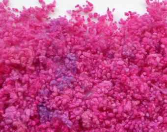 Hand-dyed wool nepps cerise/purple