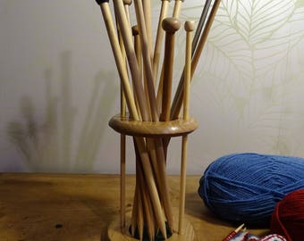 Wooden knitting needle stand