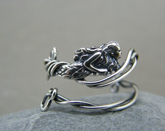 Mermaid ring ~ Mermaid jewelry for women ~ Thumb ring ~ Adjustable rings ~ Sterling silver ~ Wire wrapped ~ Mermaids ~ Adjustable ~ Mermaid