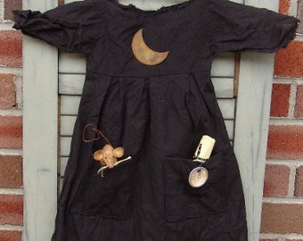 Primitive Halloween pattern Witch Dress with Mouse | Halloween decor | witch dress | primitive Halloween Pattern | HFTH166